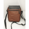 Morral Francesco color roble con tapa y correa en negro