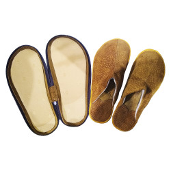 Pantuflas de carpincho con...