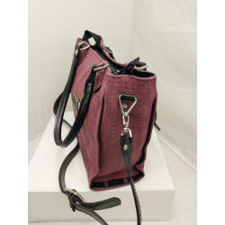 Cartera Leticia reptil bordó y negro