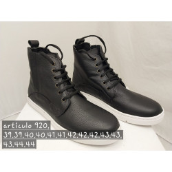 Zapatilla botita de hombre