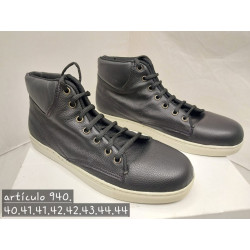 Zapatilla botita de hombre
