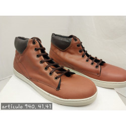 Zapatilla botita de hombre