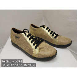 Zapatilla de mujer