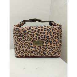 Neceser cuero color animal...
