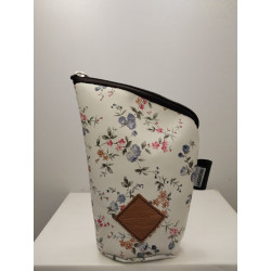 Yerbero de cuero color...